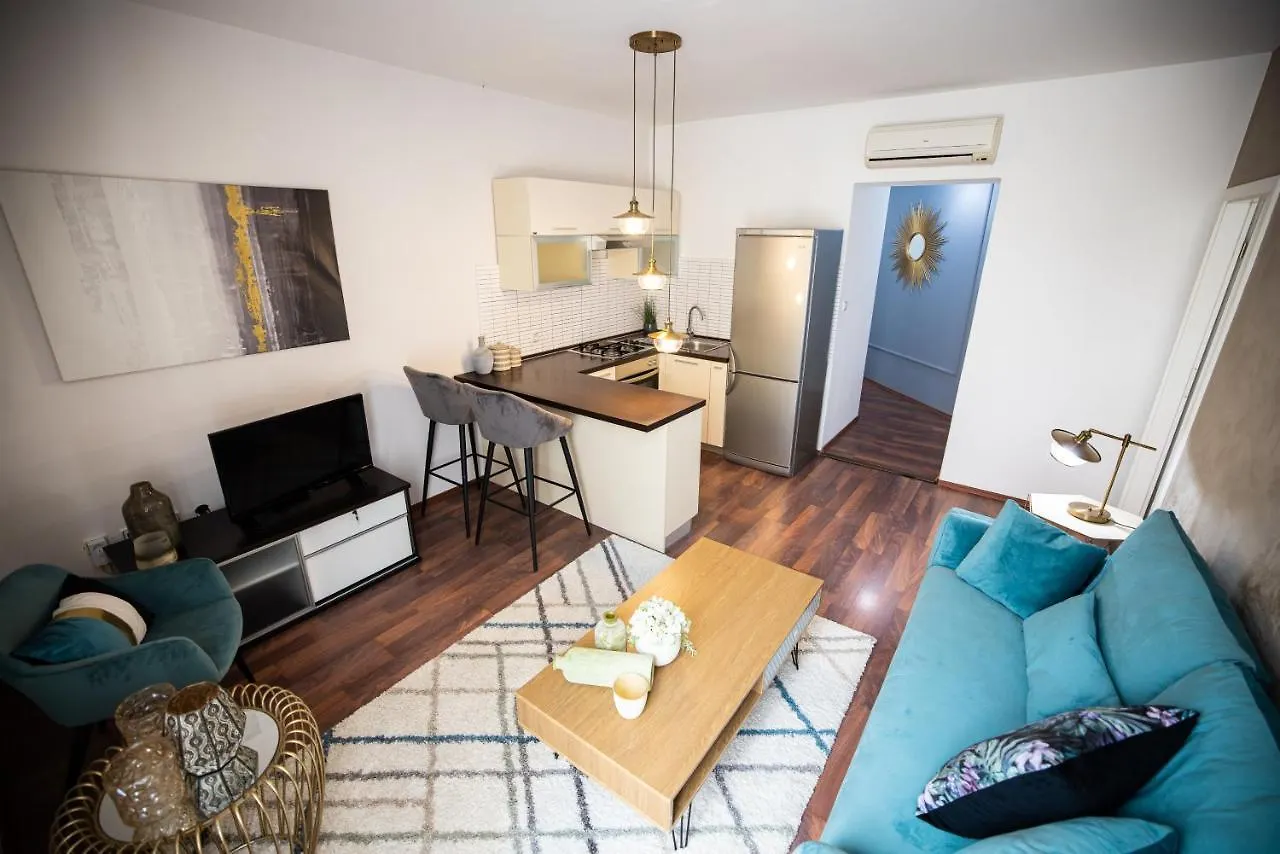 Apartment For Two- Strict Center Of Zadar Old Town